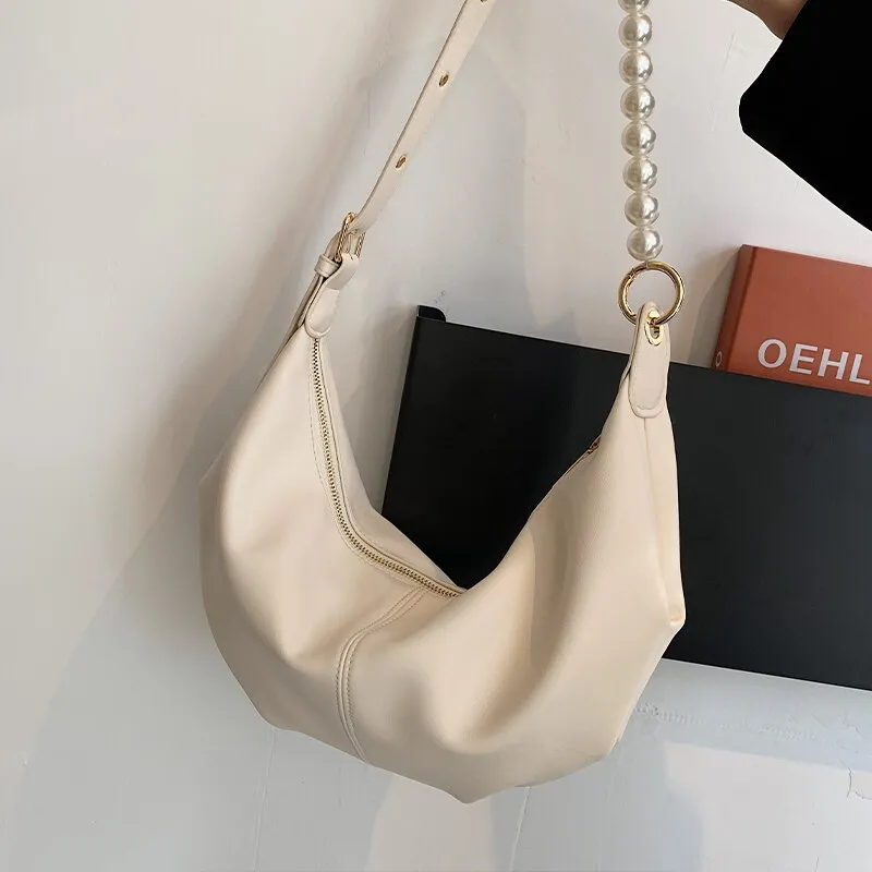 Back to College Elegant Female Pearl Tote PU bag 2021 Fashion New High Quality Women Designer Handbag pearl Chain Shoulder Messenger Bag Purses