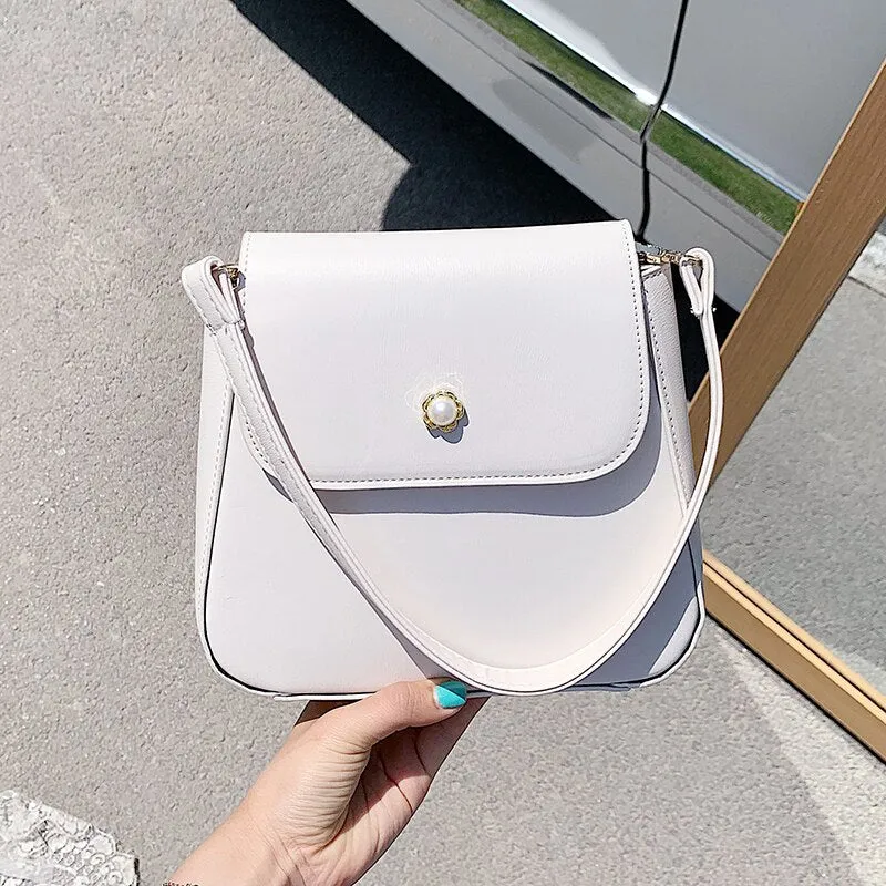 Solid color Leather Crossbody Bags For Women 2021 Travel Handbag Fashion Simple Shoulder Messenger pearl Ladies Cross Body Bag